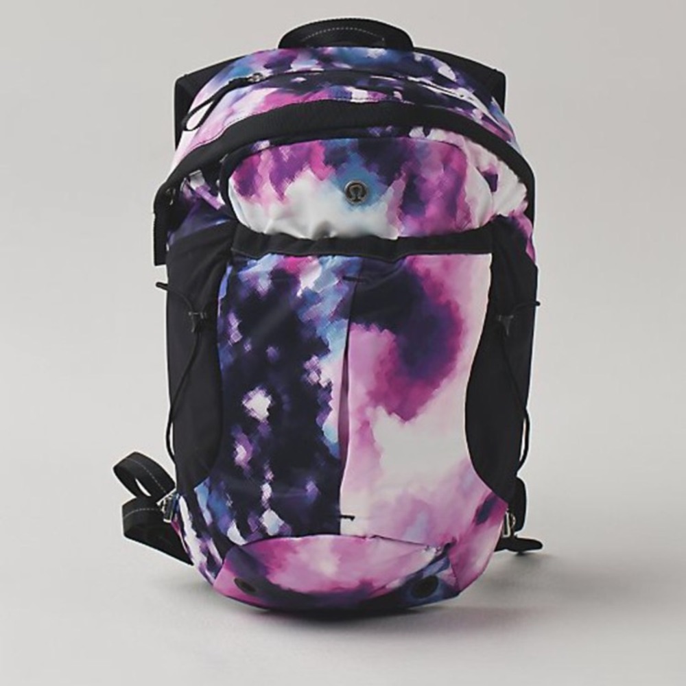 β’ {Lululemon} Run All Day Backpack β’ - Picture 1 of 8